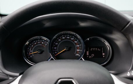 Renault Logan II, 2022 год, 1 325 000 рублей, 15 фотография