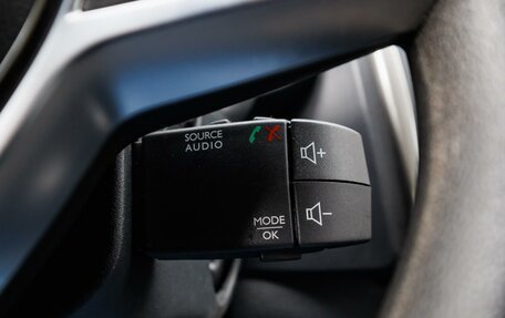 Renault Logan II, 2022 год, 1 325 000 рублей, 20 фотография