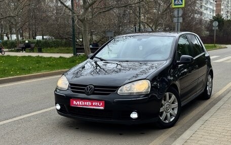 Volkswagen Golf V, 2006 год, 650 000 рублей, 1 фотография