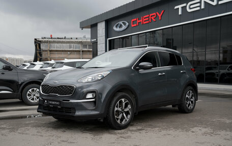 KIA Sportage IV рестайлинг, 2020 год, 2 440 000 рублей, 1 фотография