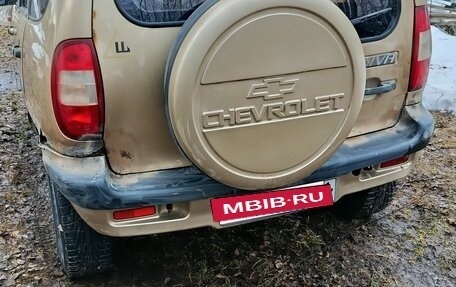 Chevrolet Niva I рестайлинг, 2004 год, 109 000 рублей, 7 фотография