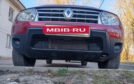 Renault Duster I рестайлинг, 2014 год, 850 000 рублей, 2 фотография