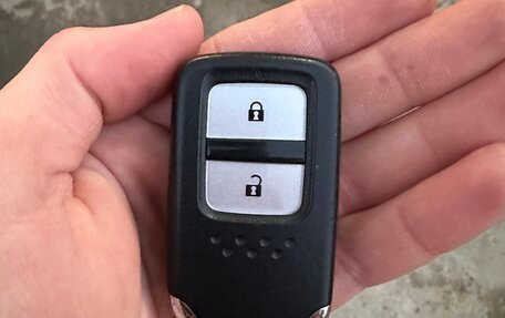 Honda Vezel, 2019 год, 1 850 000 рублей, 10 фотография