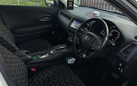 Honda Vezel, 2019 год, 1 850 000 рублей, 6 фотография