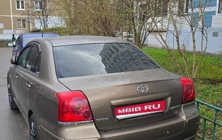 Toyota Avensis III рестайлинг, 2006 год, 770 000 рублей, 4 фотография