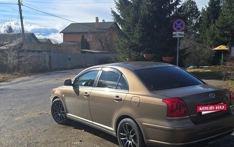 Toyota Avensis III рестайлинг, 2006 год, 770 000 рублей, 9 фотография