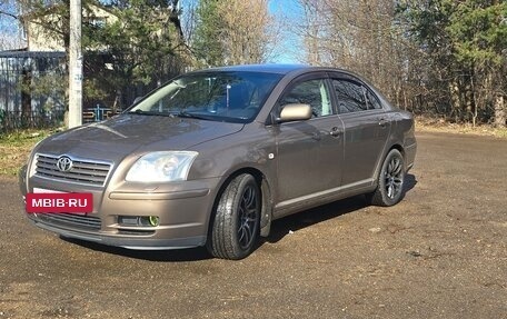 Toyota Avensis III рестайлинг, 2006 год, 770 000 рублей, 11 фотография