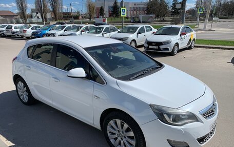 Opel Astra J, 2010 год, 620 000 рублей, 8 фотография