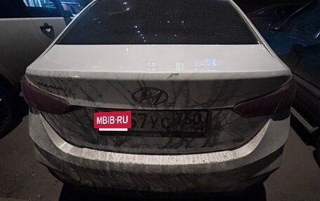 Hyundai Solaris II рестайлинг, 2017 год, 650 000 рублей, 9 фотография