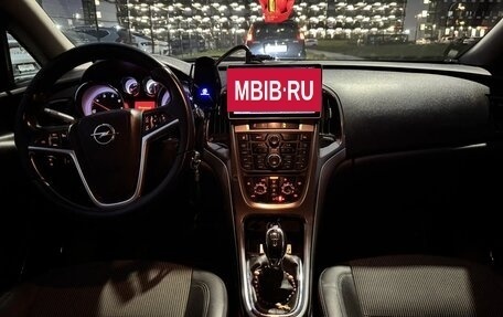 Opel Astra J, 2011 год, 800 000 рублей, 10 фотография