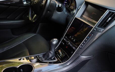 Infiniti Q50 I рестайлинг, 2017 год, 1 750 000 рублей, 8 фотография