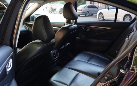 Infiniti Q50 I рестайлинг, 2017 год, 1 750 000 рублей, 14 фотография