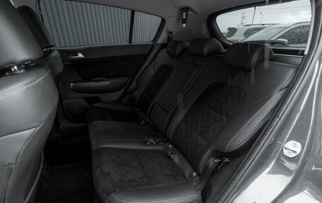 KIA Sportage IV рестайлинг, 2020 год, 2 440 000 рублей, 12 фотография