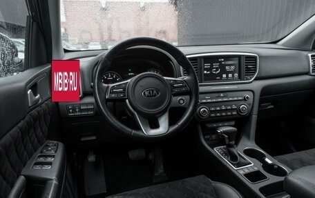 KIA Sportage IV рестайлинг, 2020 год, 2 440 000 рублей, 7 фотография