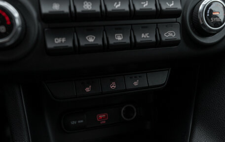 KIA Sportage IV рестайлинг, 2020 год, 2 440 000 рублей, 15 фотография