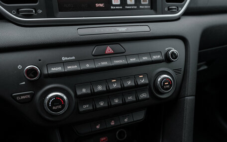 KIA Sportage IV рестайлинг, 2020 год, 2 440 000 рублей, 16 фотография