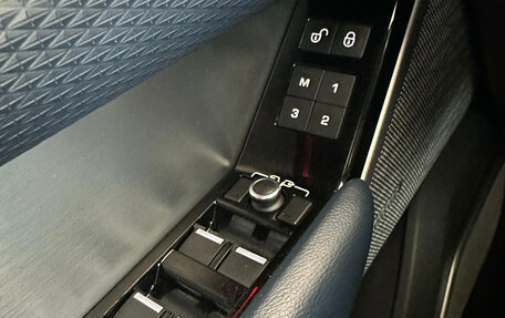 Land Rover Range Rover Velar I, 2017 год, 3 500 000 рублей, 14 фотография