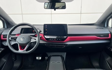 Volkswagen ID.4, 2022 год, 2 990 000 рублей, 10 фотография