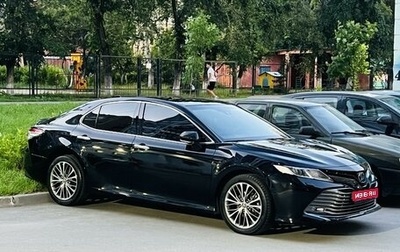 Toyota Camry, 2019 год, 3 300 000 рублей, 1 фотография