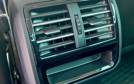 Volkswagen Passat B8 рестайлинг, 2018 год, 2 500 000 рублей, 23 фотография