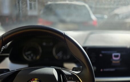 Skoda Rapid II, 2022 год, 2 200 000 рублей, 8 фотография