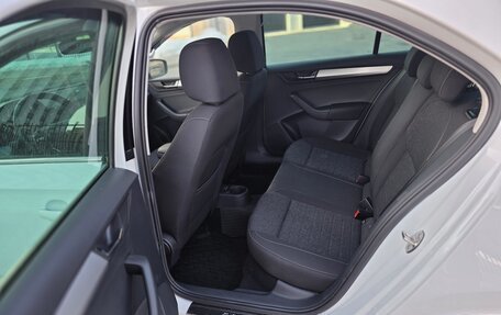 Skoda Rapid II, 2022 год, 2 200 000 рублей, 7 фотография