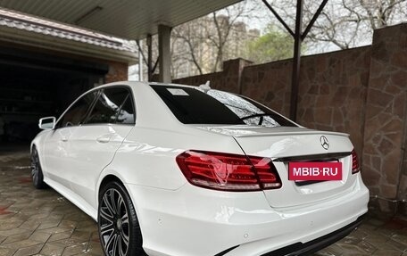 Mercedes-Benz E-Класс, 2015 год, 2 150 000 рублей, 4 фотография