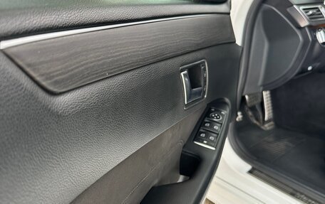 Mercedes-Benz E-Класс, 2015 год, 2 150 000 рублей, 8 фотография