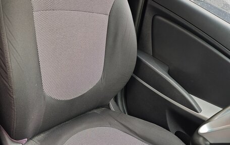 Hyundai Solaris II рестайлинг, 2012 год, 899 999 рублей, 11 фотография