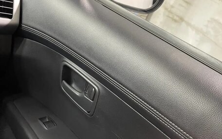 Mitsubishi Outlander III рестайлинг 3, 2010 год, 1 000 000 рублей, 6 фотография