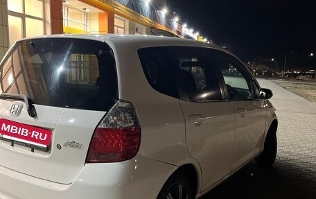 Honda Fit III, 2002 год, 330 000 рублей, 6 фотография