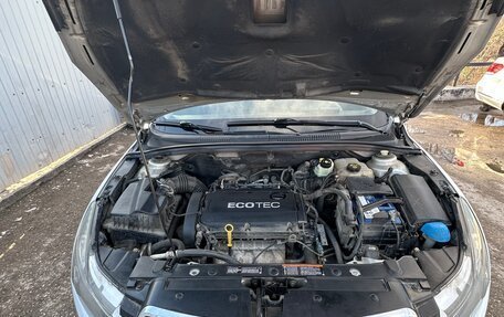 Chevrolet Cruze II, 2011 год, 650 000 рублей, 6 фотография