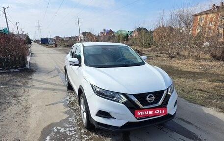 Nissan Qashqai, 2019 год, 1 999 999 рублей, 2 фотография