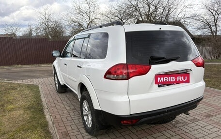 Mitsubishi Pajero Sport II рестайлинг, 2015 год, 2 100 000 рублей, 6 фотография