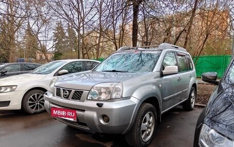 Nissan X-Trail, 2004 год, 980 000 рублей, 3 фотография