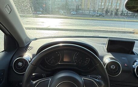 Audi A1, 2013 год, 1 400 000 рублей, 11 фотография