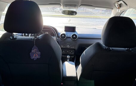 Audi A1, 2013 год, 1 400 000 рублей, 15 фотография