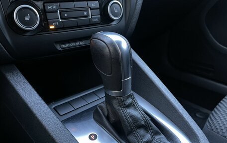 Volkswagen Jetta VI, 2012 год, 940 000 рублей, 17 фотография