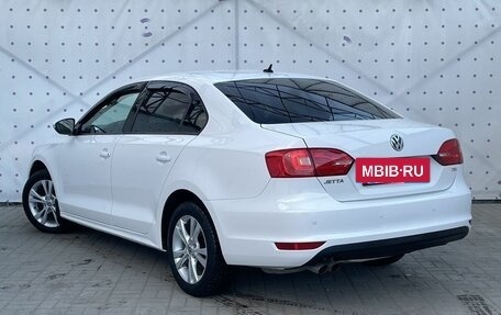 Volkswagen Jetta VI, 2012 год, 940 000 рублей, 5 фотография