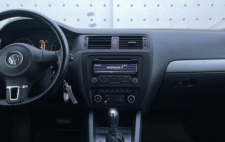 Volkswagen Jetta VI, 2012 год, 940 000 рублей, 16 фотография