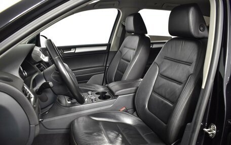 Volkswagen Touareg III, 2013 год, 2 469 900 рублей, 10 фотография