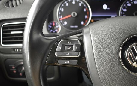 Volkswagen Touareg III, 2013 год, 2 469 900 рублей, 14 фотография