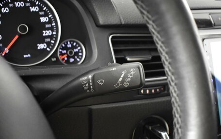 Volkswagen Touareg III, 2013 год, 2 469 900 рублей, 17 фотография