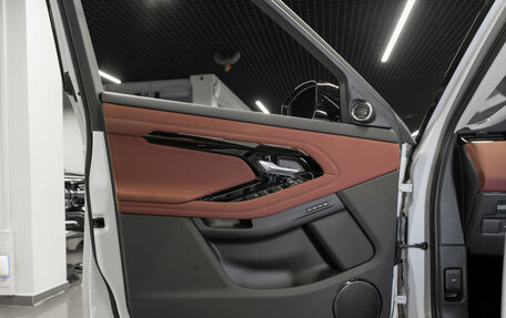 Land Rover Range Rover Evoque II, 2025 год, 6 000 000 рублей, 22 фотография