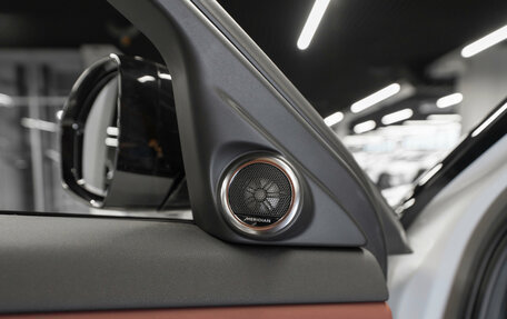 Land Rover Range Rover Evoque II, 2025 год, 6 000 000 рублей, 23 фотография