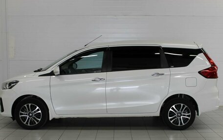 Suzuki Ertiga II, 2022 год, 1 890 000 рублей, 9 фотография