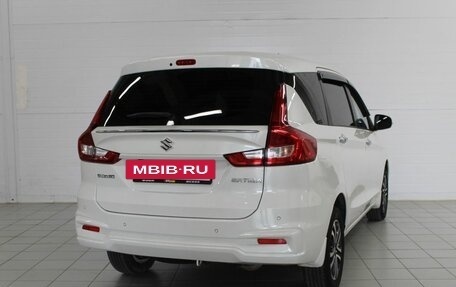 Suzuki Ertiga II, 2022 год, 1 890 000 рублей, 6 фотография