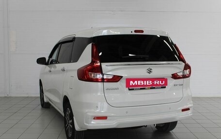 Suzuki Ertiga II, 2022 год, 1 890 000 рублей, 8 фотография