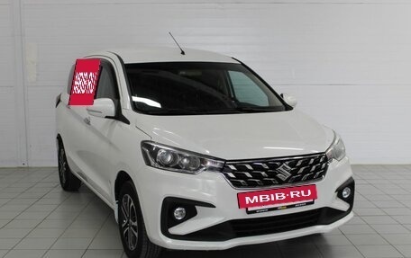 Suzuki Ertiga II, 2022 год, 1 890 000 рублей, 2 фотография