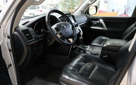 Toyota Land Cruiser 200, 2014 год, 4 200 000 рублей, 13 фотография